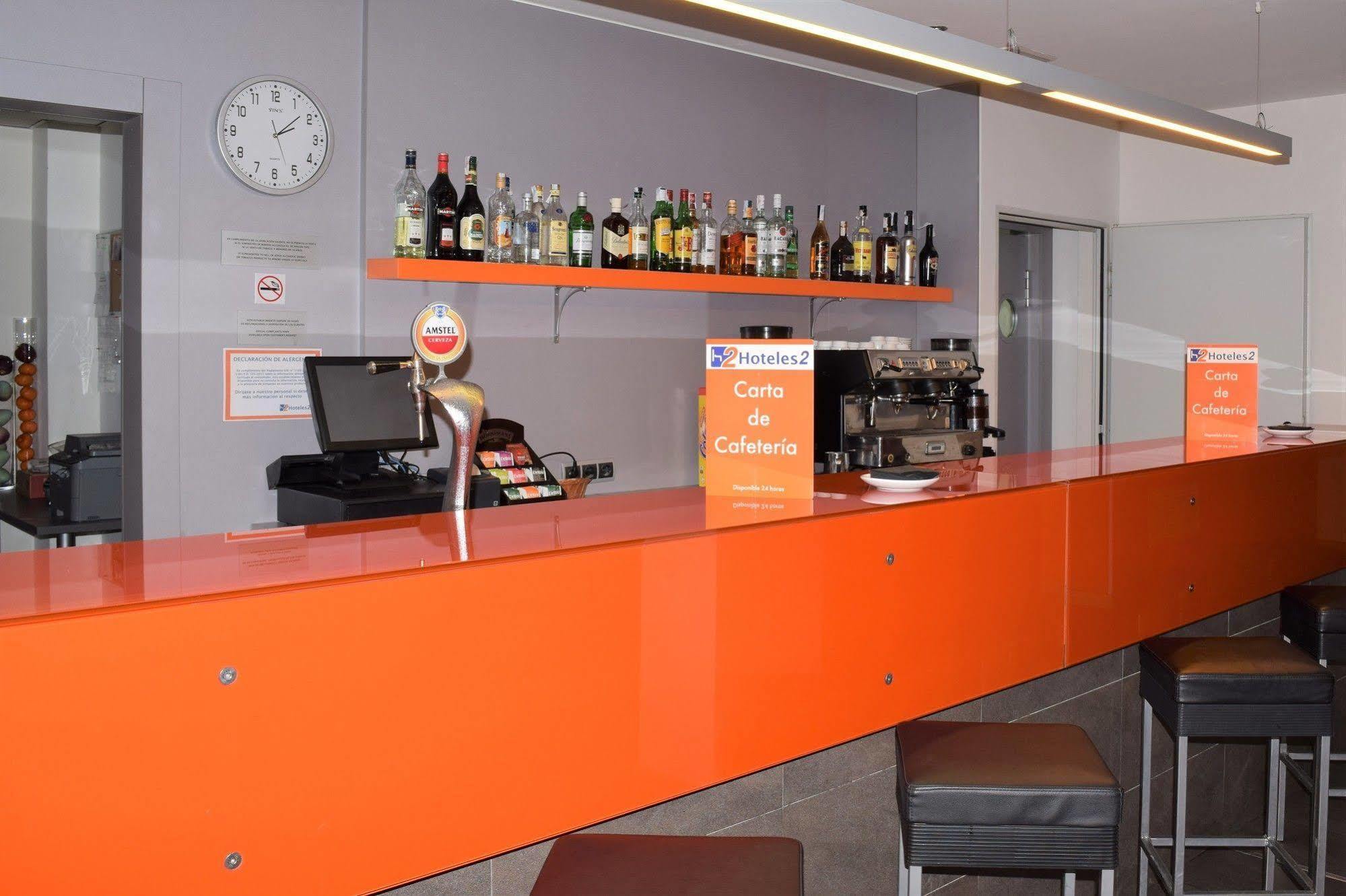 Hotel H2 Ávila Buitenkant foto